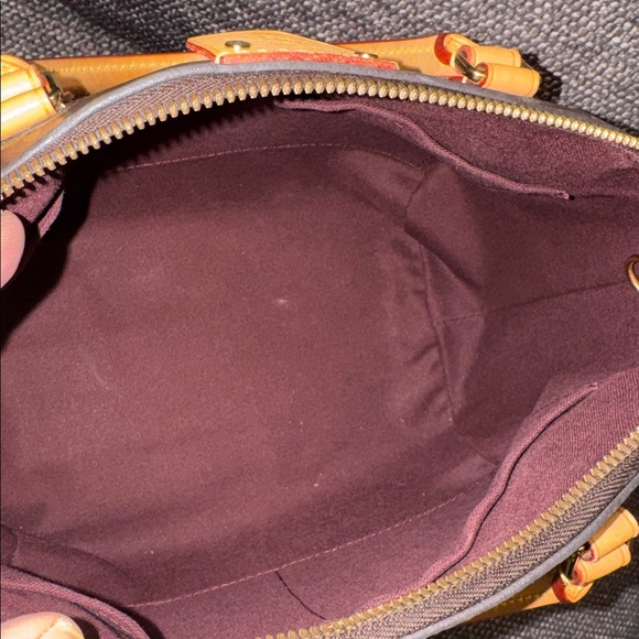 Louis Vuitton Turenne PM Monogram|EUC|Strap included - Picture 7 of 14